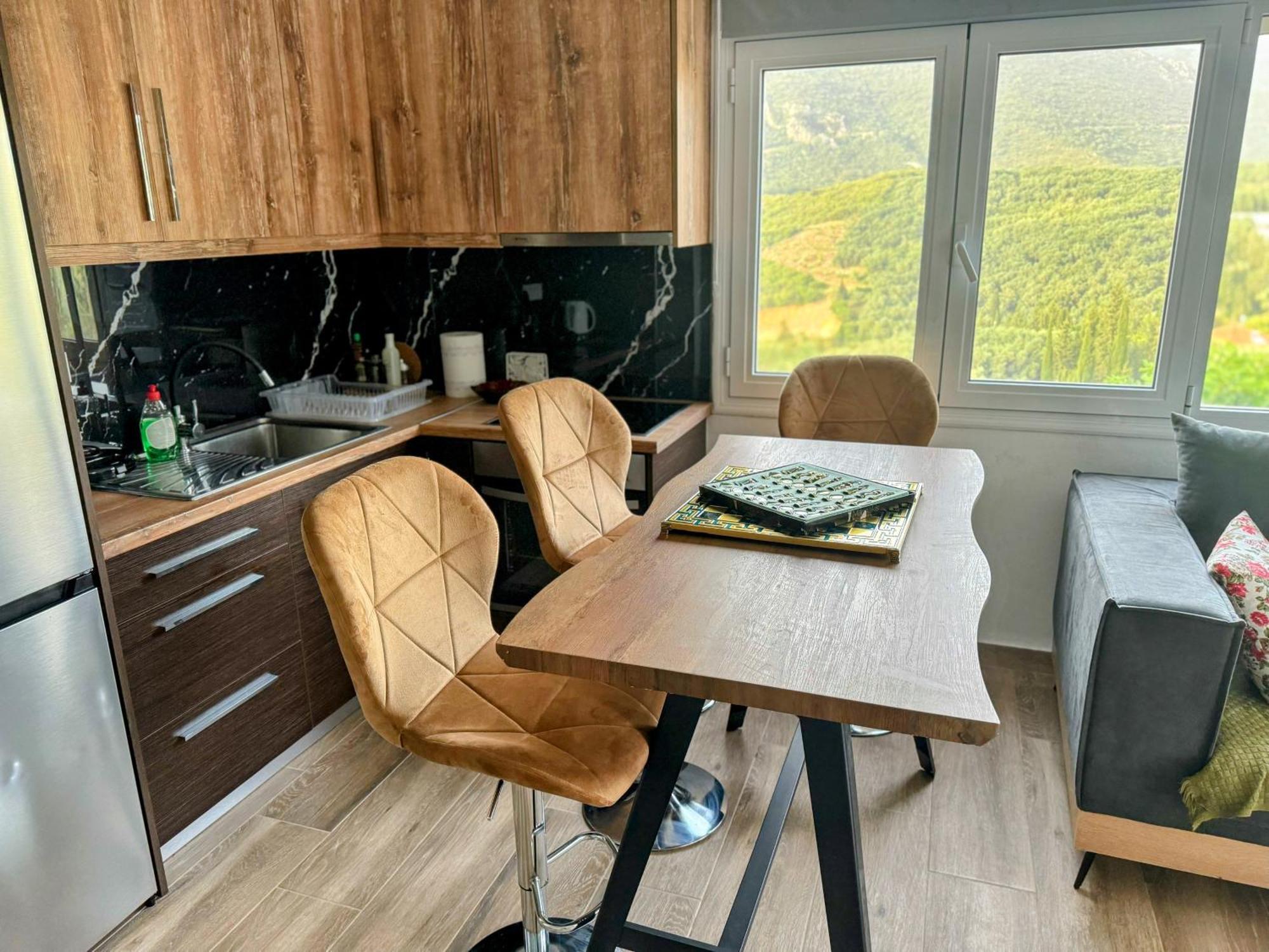 G.Tzanis Luxury Apartments Parga Luaran gambar